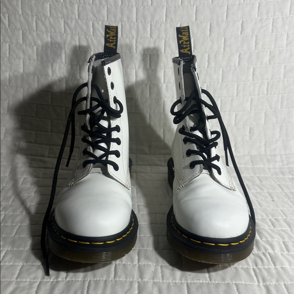 Dr. Martens 1460 8 Eye White Combat Boots with Black Laces.  Please see photos - Picture 5 of 8